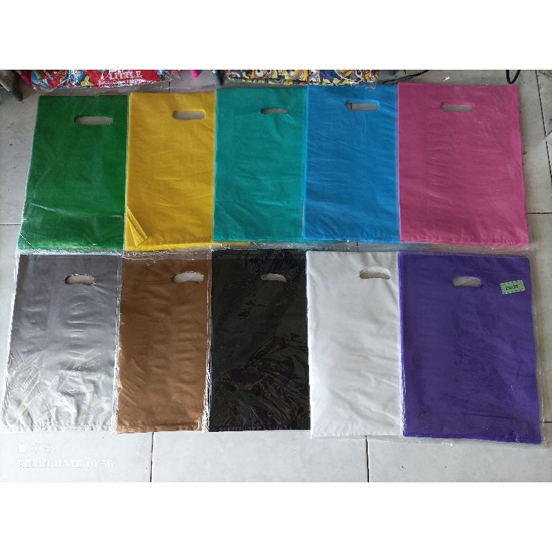 kresek olshop tanggung polos standart 25x35/ kantong plastik olshop / kantong kresek