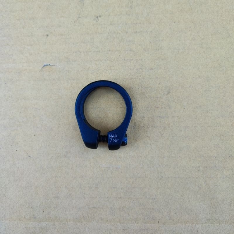 Seat Clamp Seatclamp Strattos Entity S2 S3 S4 S5 S5D. Klem Seatpost