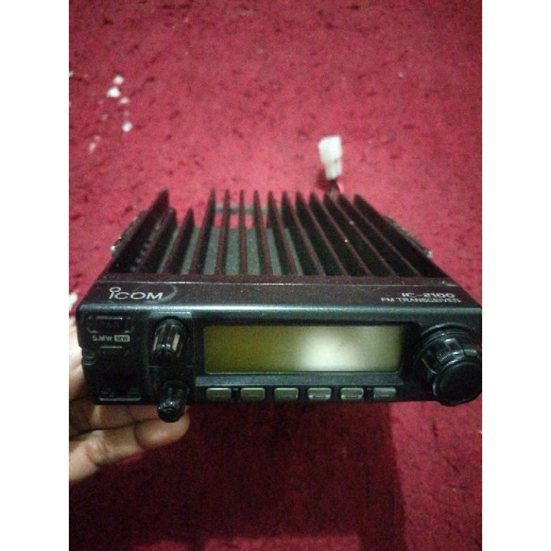 RADIO KOMUNIKASI ICOM 2100 VHF