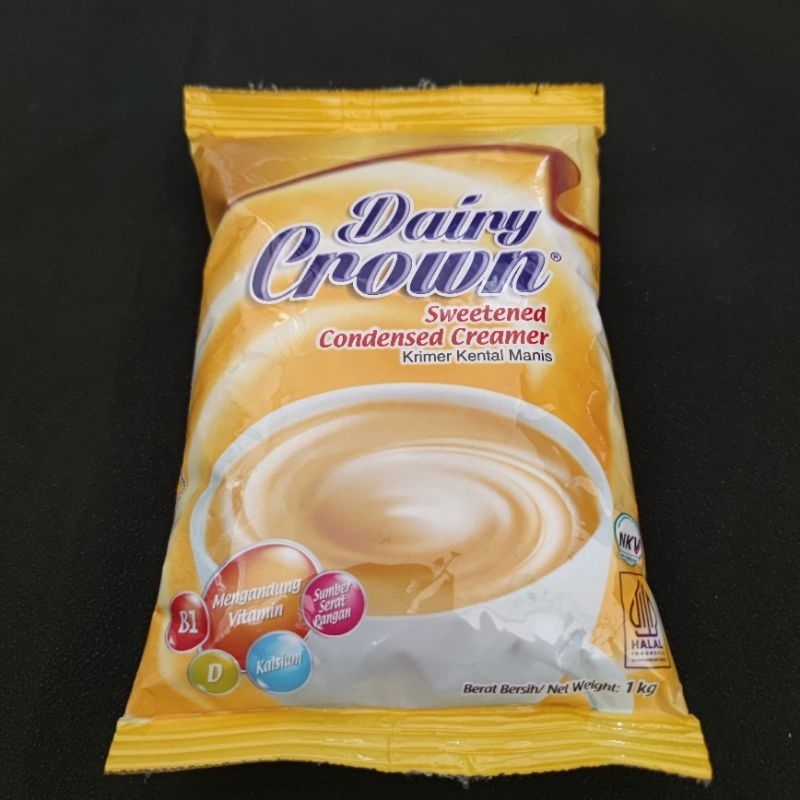 

Susu kental manis DAIRY CROWN 1KG SWEETENED CONDENSED MILK SKM SACHET