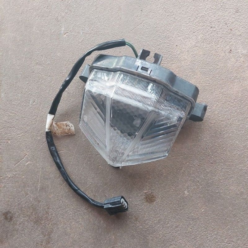 LAMPU STOP BELAKANG CBR 150R LED 2019