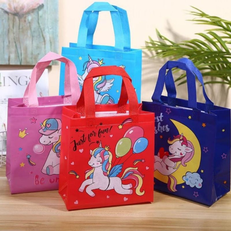 

Tas Souvernir Ulang Tahun / Goodie Bag / Tas Ulang Tahun Unicorn - S
