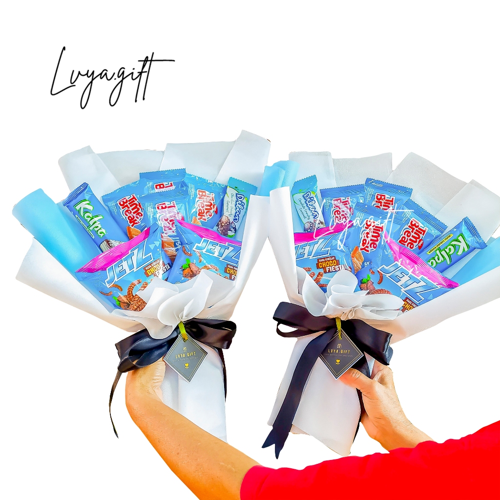 

LVYA.GIFT 4221.2 BUKET SNACK MIX TEMA BIRU TANGO JETZ DILAN KALPA