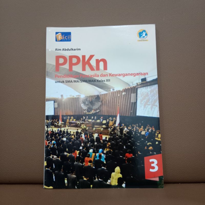 PPKN facil kelas 12 seken