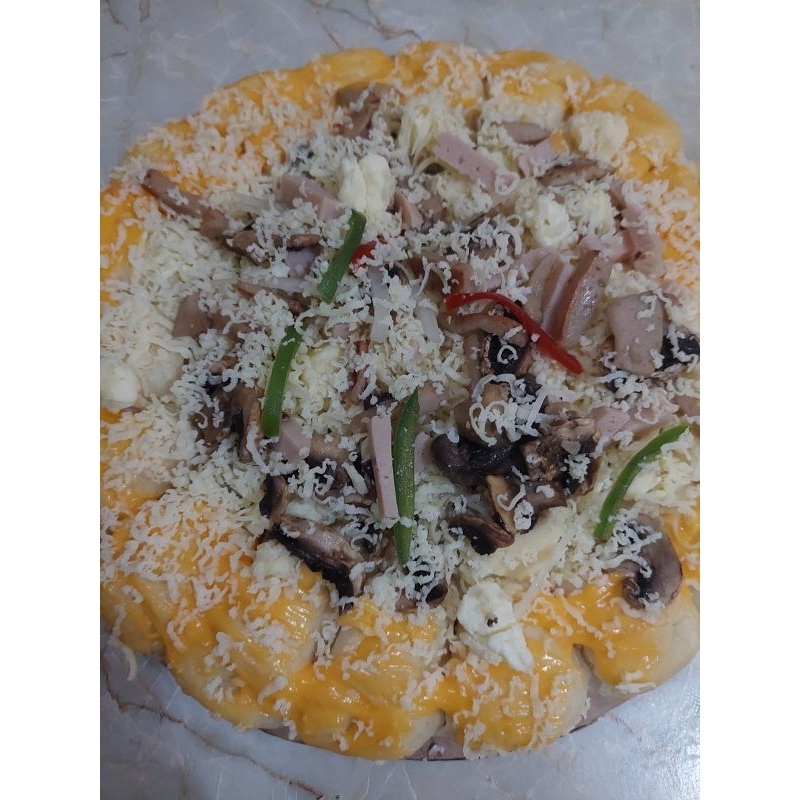 

Premium Pizza Meat Lovers dan Pizza Creamy Mushroom