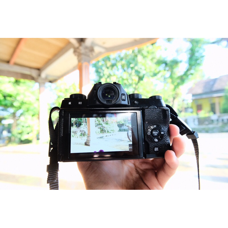 fujifilm xt-100