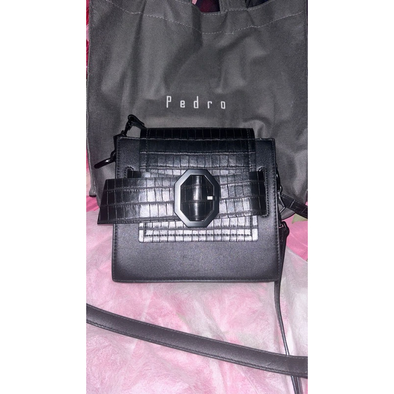 preloved pedro bag ori