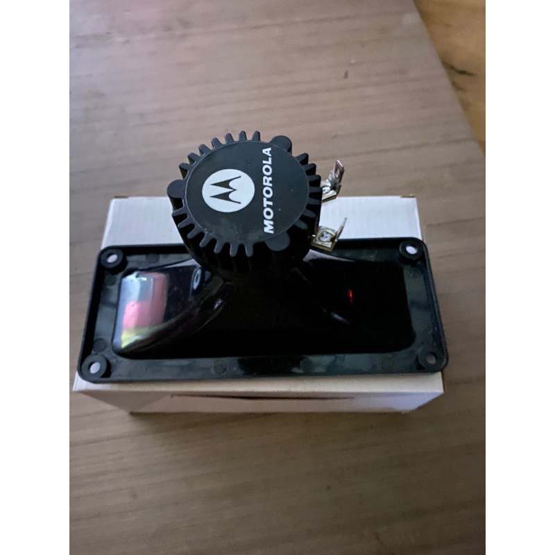 twitter motorola nhp 4000