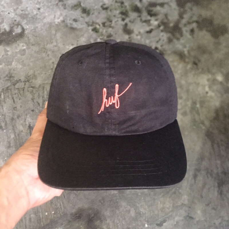 Topi Bekas Second Huf