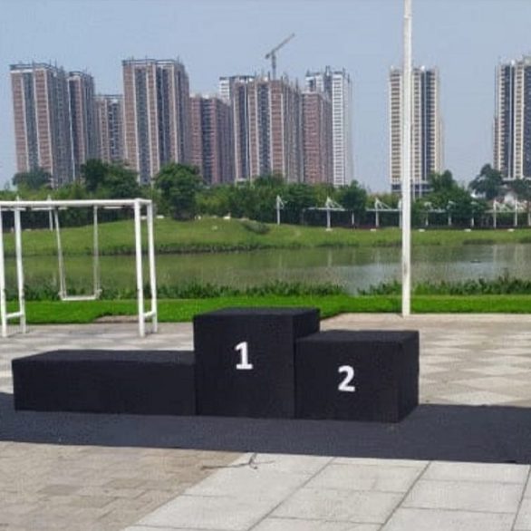 Sewa Podium Juara Multriplek Acara Event Bazar Pesta Festival Warna