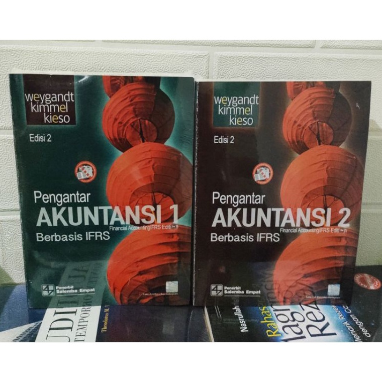 Pengantar Akuntansi 1 dan 2 berbasis IFRS Edisi 2 Weygandt Kimmel Kieso ART Y7T4