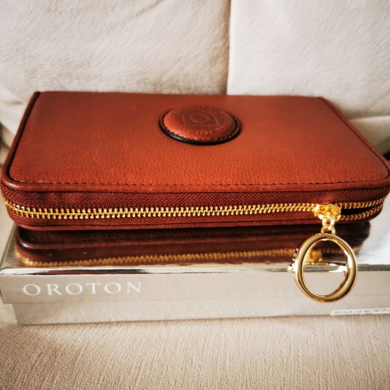 Oroton Australia wallet