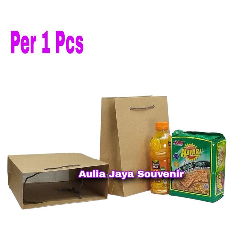 

Paperbag R5 BK Warna Cokelat Polos Ukuran 18x8x22/ Per 1 Pcs