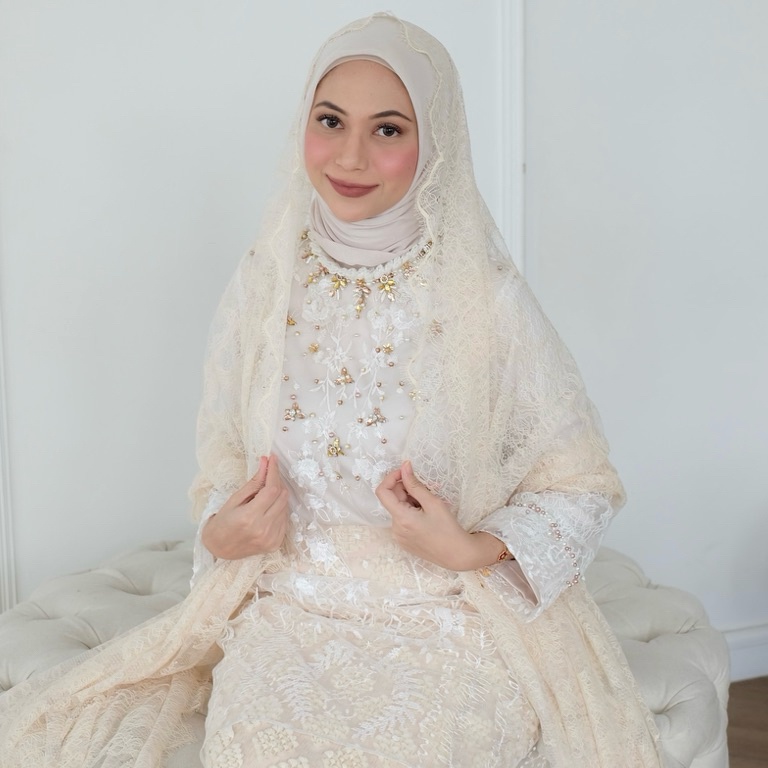 ART L8F Veil  Slayer Chantily by SARAH THE LABEL