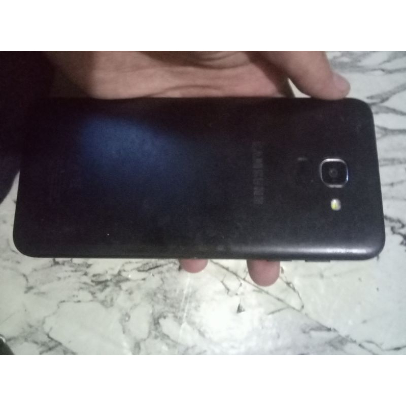 SAMSUNG J6 2018