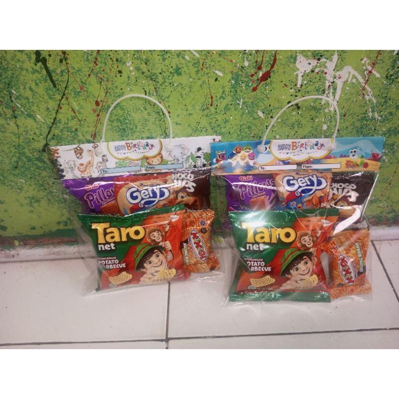 

Hampers Snack Label Tanpa Nama Dan Tanpa Susu.