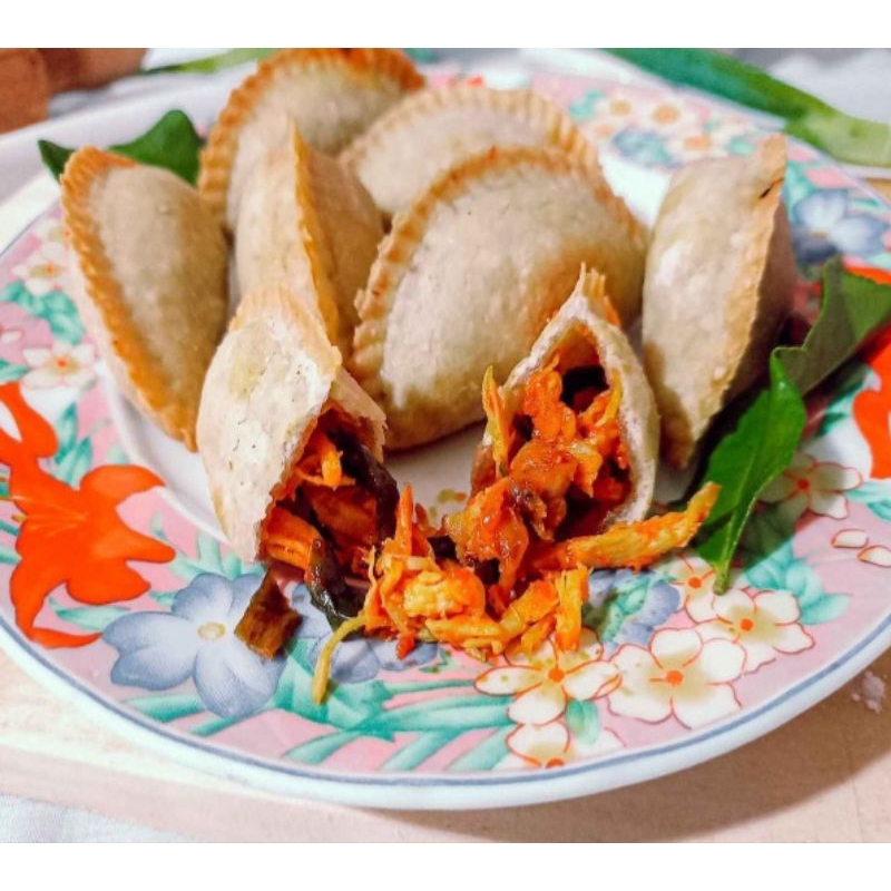 

cireng isi ayam suir pedas