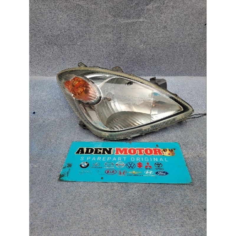 Headlamp lampu depan toyota avanza xenia 2008 2009 2010 2011 original