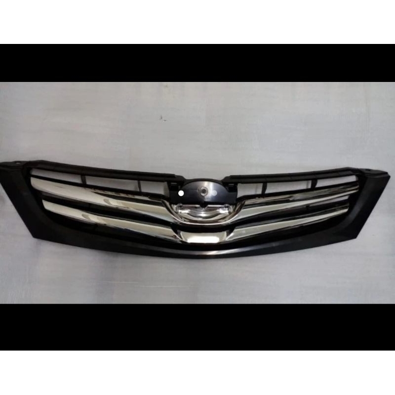 Grill innova 2007 - 2011 silvee