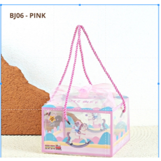 

Kotak Mika Handle Pita / Box Mika Jinjing / Kotak Snack Ultah Anak / Box Souvenir / BJ06
