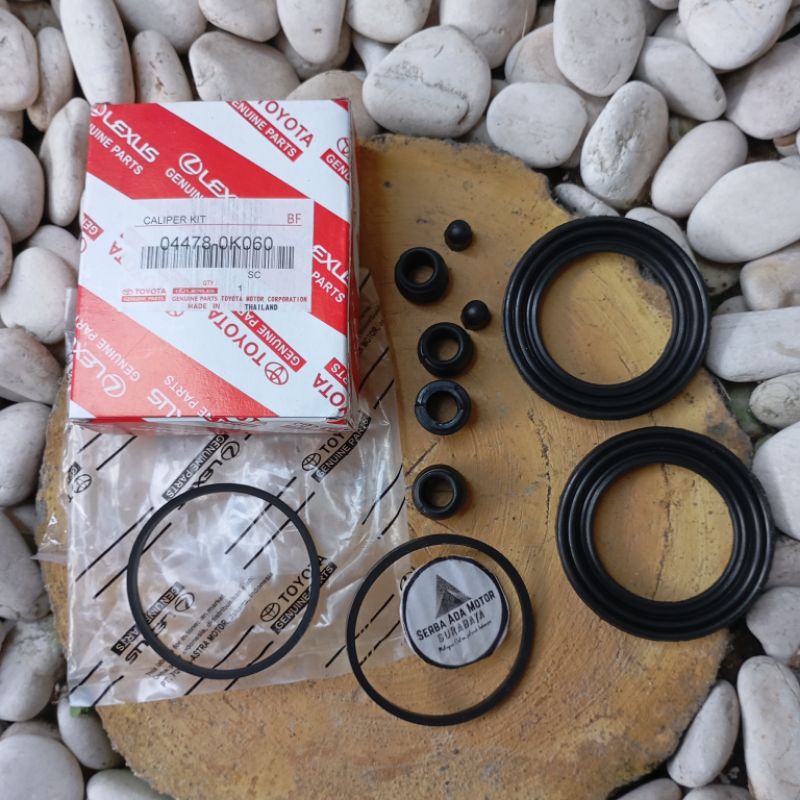 SEAL REM DEPAN INNOVA SEAL REM INOVA