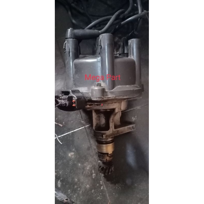 Delco Toyota Crown  2,0 Copotan