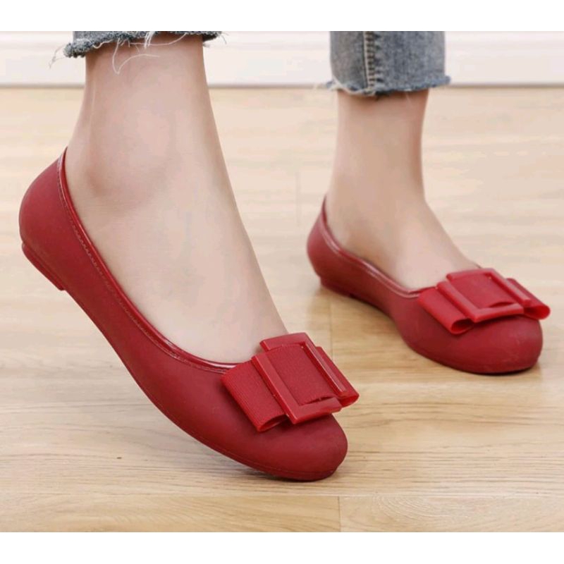 sepatu flat shoes karet lentur Sepatu Flat Shoes Wanita Sepatu Slip On Kerja Bahan Jelly