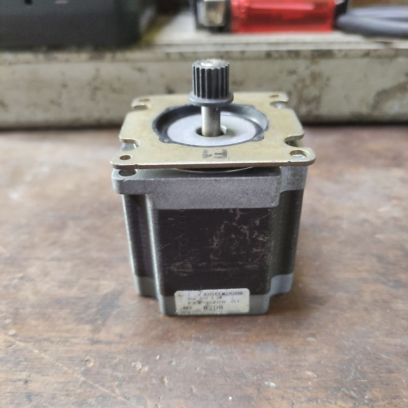 STEPPER MOTOR NEMA 23 DC 3.0A 2PHASE  STEPPER JAPAN SERVO 6 WIRE