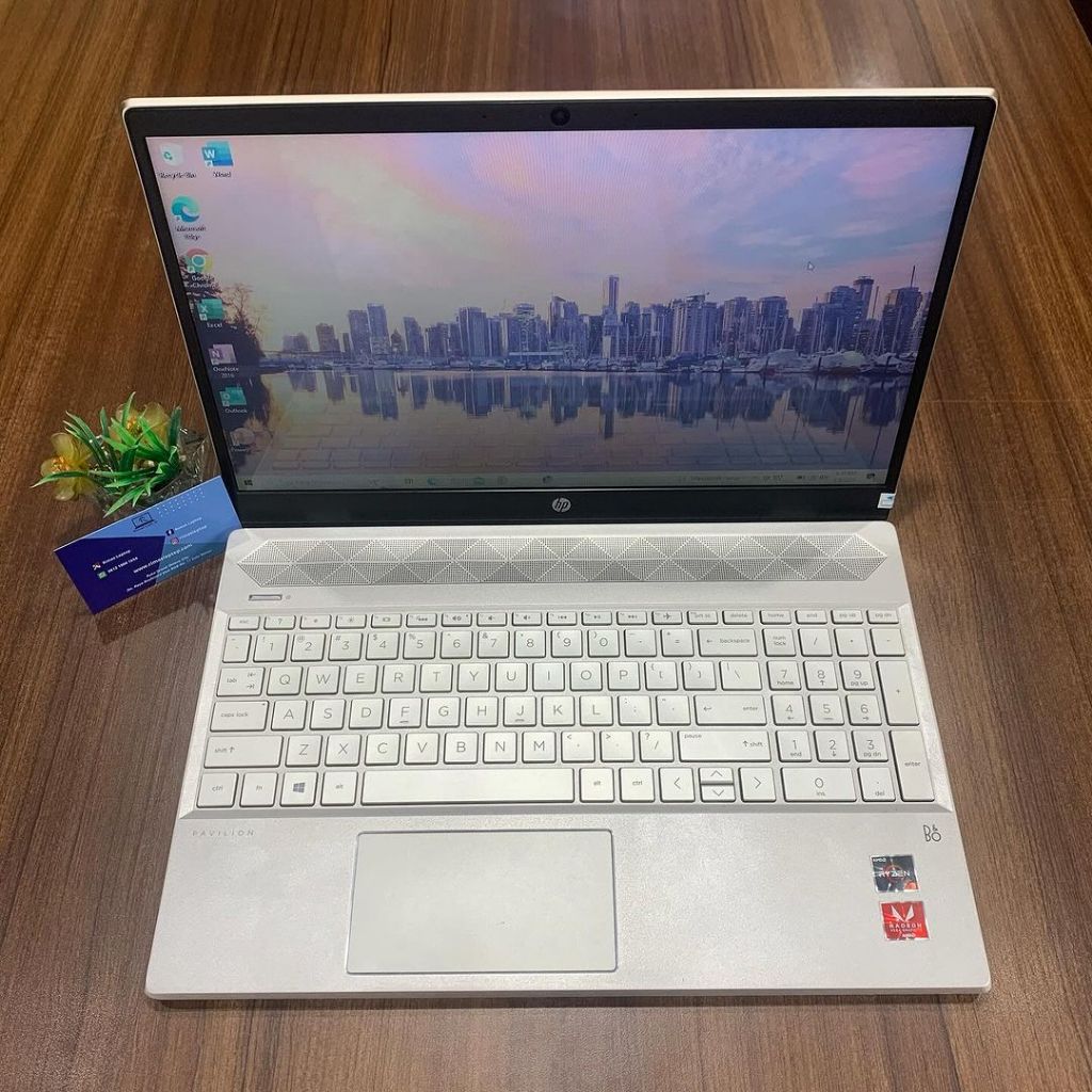 LAPTOP HP PAVILION I5 GEN 7 RAM 8GB/128GB SSD | SECOND/BEKAS
