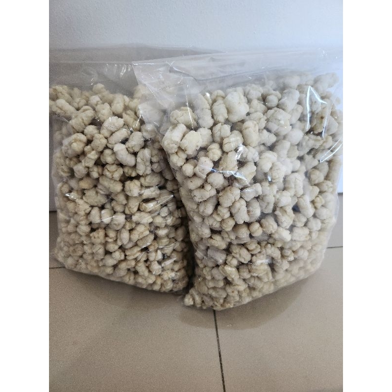 

PILUS CIKUR GURIH CEMILAN TOPING BAKSO RASA ORIGINAL DAN PEDAS 500GRAM