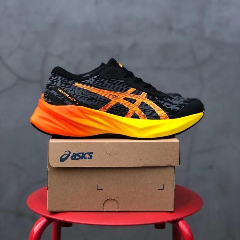 SEPATU OLAHRAGA PRIA SEPATU LARI PRIA WANITA