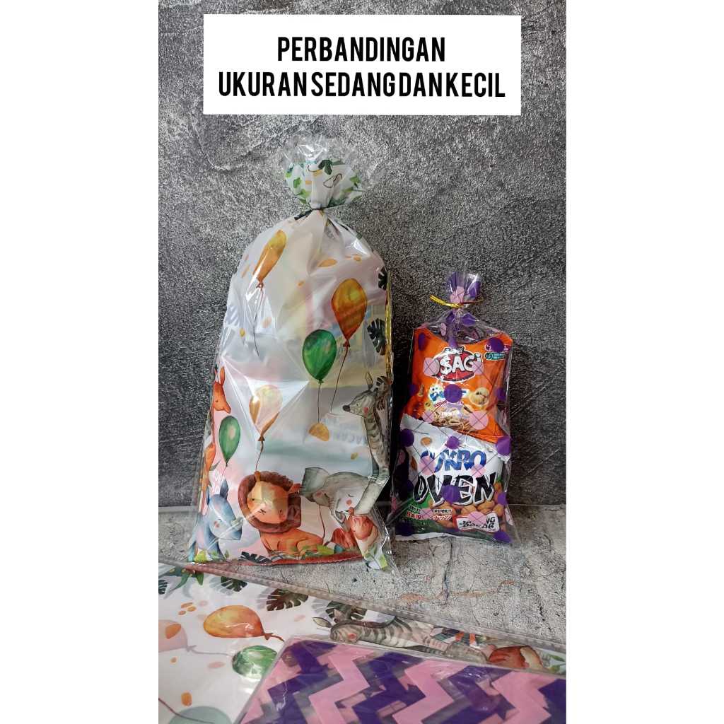 

[ISI 10 PCS] [SEDANG] OPP Kantong Plastik Ulang Tahun SEDANG + KAWAT / Kantong Souvenir Bingkisan snack ultah (frozen,mickey,hello kitty, dll) (20x40cm)