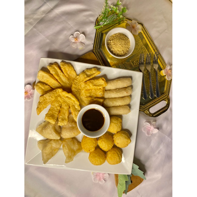 

PEMPEK IKAN TENGGIRI PALEMBANG ASLI