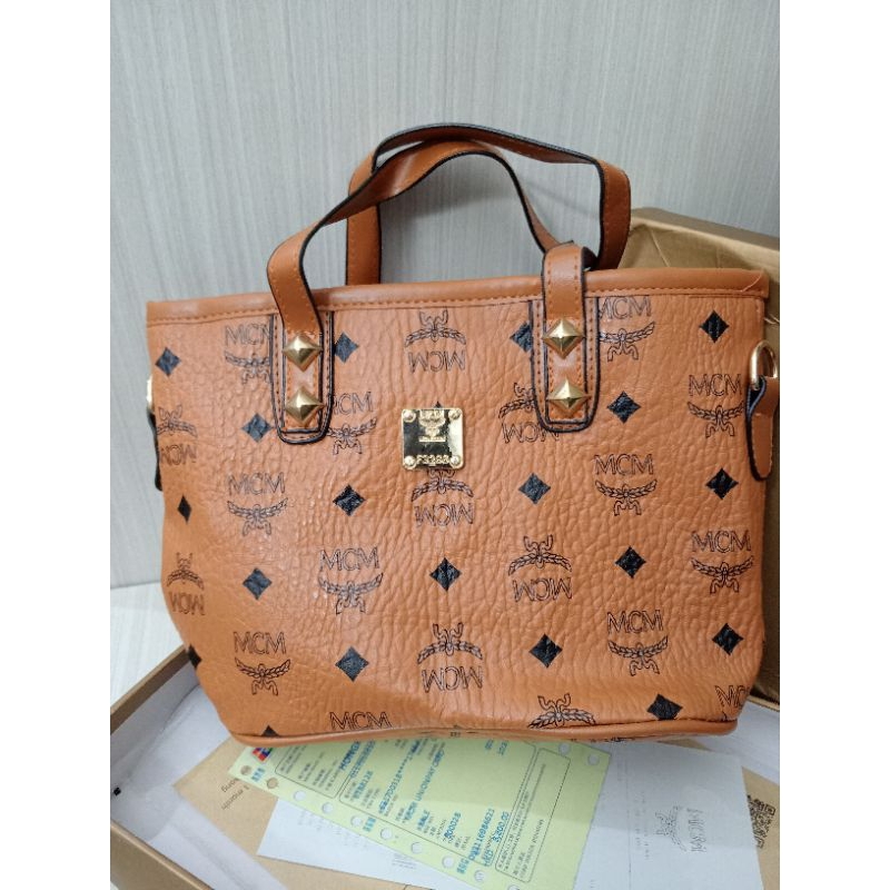 mcm SLING BAG (BROWN) tidak ori