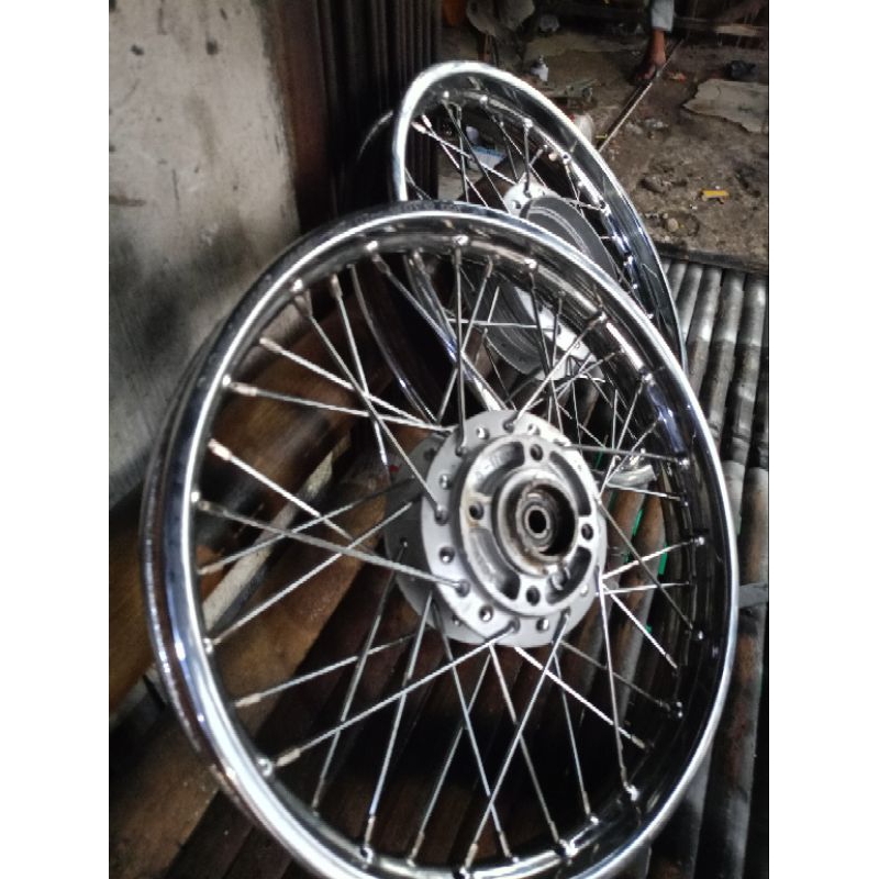 velg Ring'14 bagian depan 1pcs Supra x 125 karisma Supra fit new { rakitan Ulang berkualitas