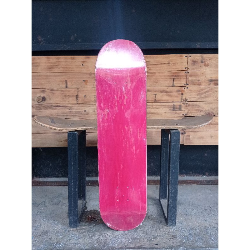 Skateboard deck blank pink colour 7.75