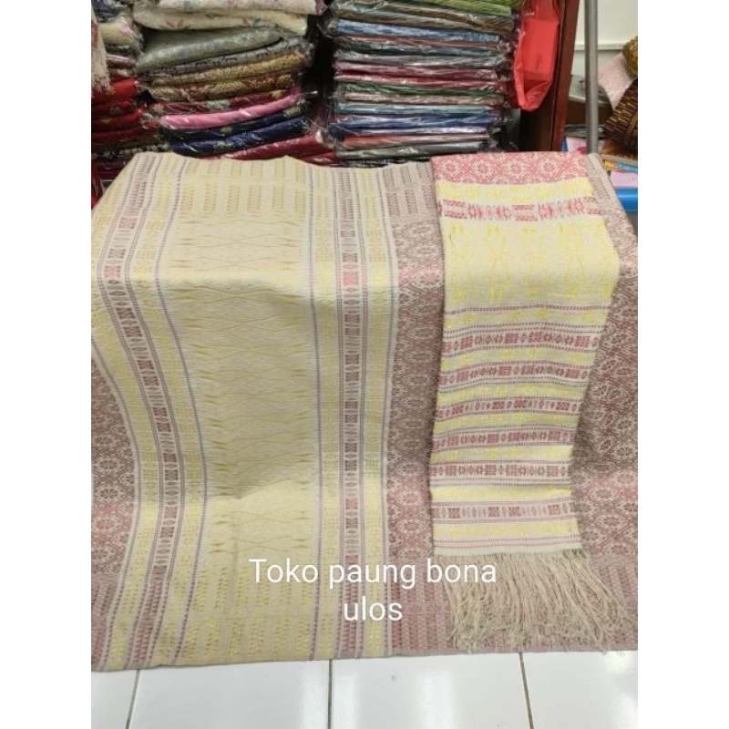 SINGKET TUMTUMAN TARUTUNG TTS BENANG BEMBERT WARNA MERAH TUMPALKUNING