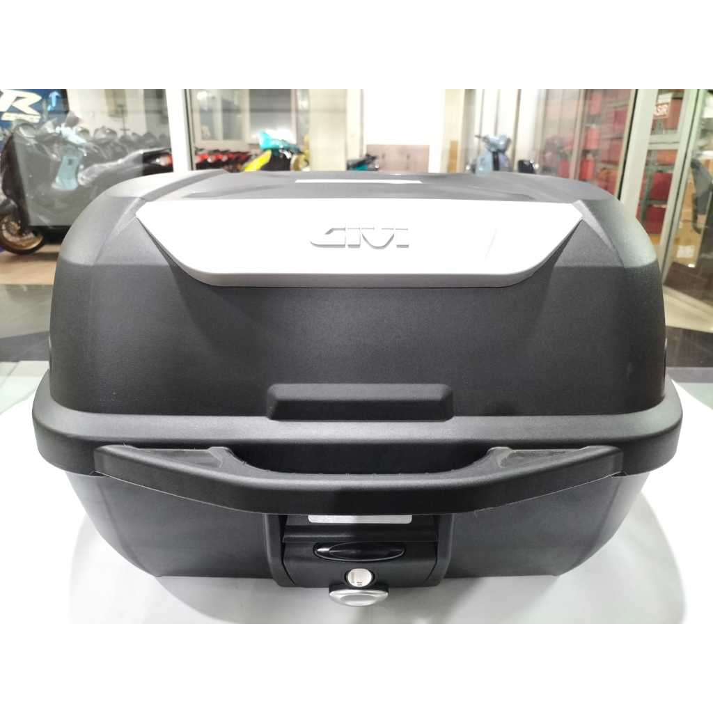 BOX GIVI 43 LITER