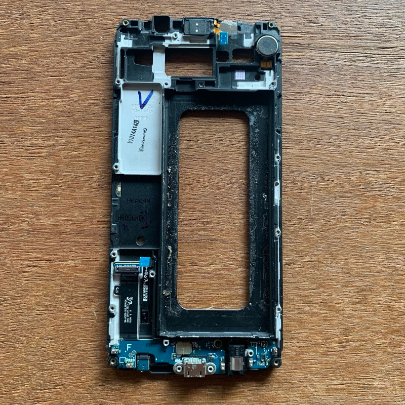 frame tatakan Lcd konektor charger Samsung A7 2016 A710 original copotan