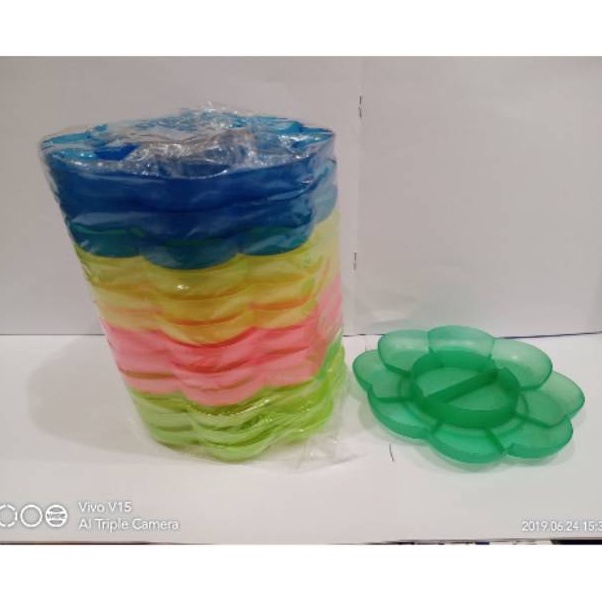 

Get Buy Piring cat air falet isi 12 pcs