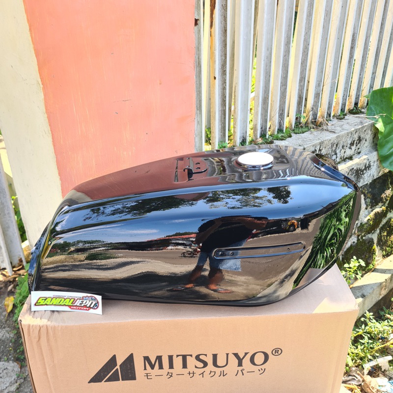 TANGKI GAS TANK HONDA GL 100 GL100 PABRIKAN IMPORT MIRIP ORIGINAL TANGKI GL 100 TANGKI GL100 IMPORT 