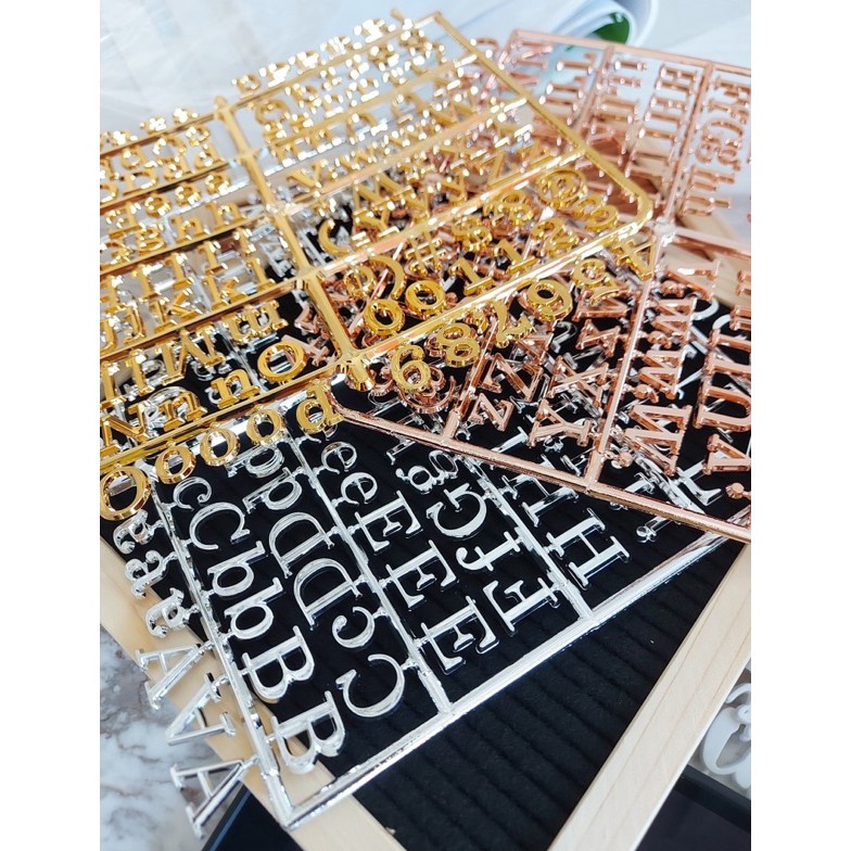 

KODE T9Q9 Shiny letter for letter board