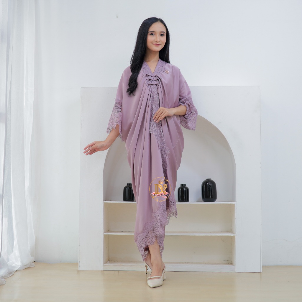 Diana Batik - KAFTAN SILK MAXMARA FULL LACE | Kaftan Polos Silk | Kaftan Lebaran