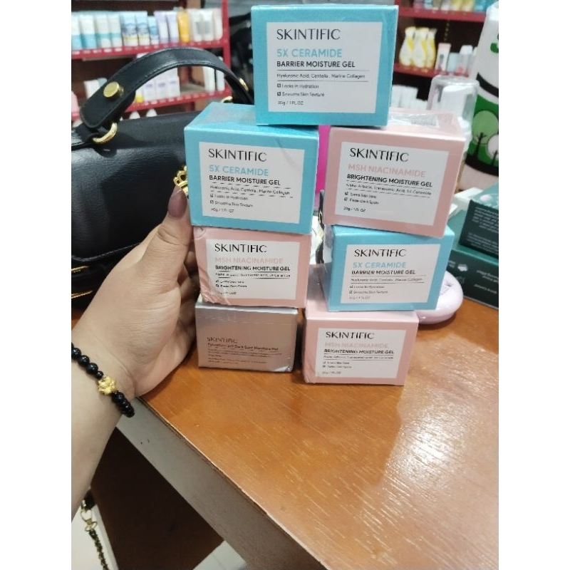 SKINTIFIC MOISTURIZER PINK DAN BIRU