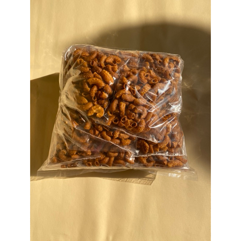 

MAKRONI PEDAS - CENGEKIN