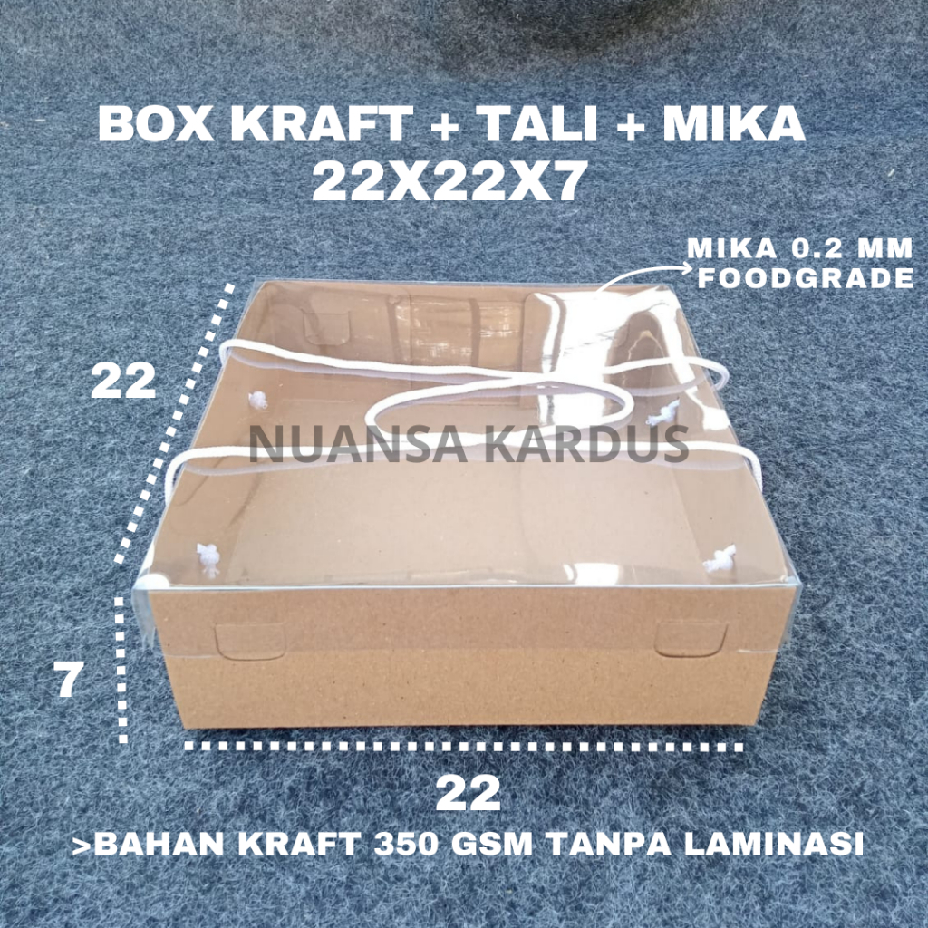 

Box Kraft Mika Tali 22x22x7 cm Kotak Kue Cake Roti Tart Box Kemasan Dus Kraft Tali + Tutup Mika