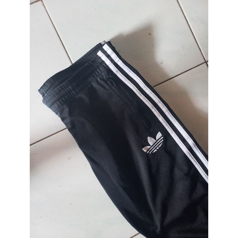 Adidas trackpants