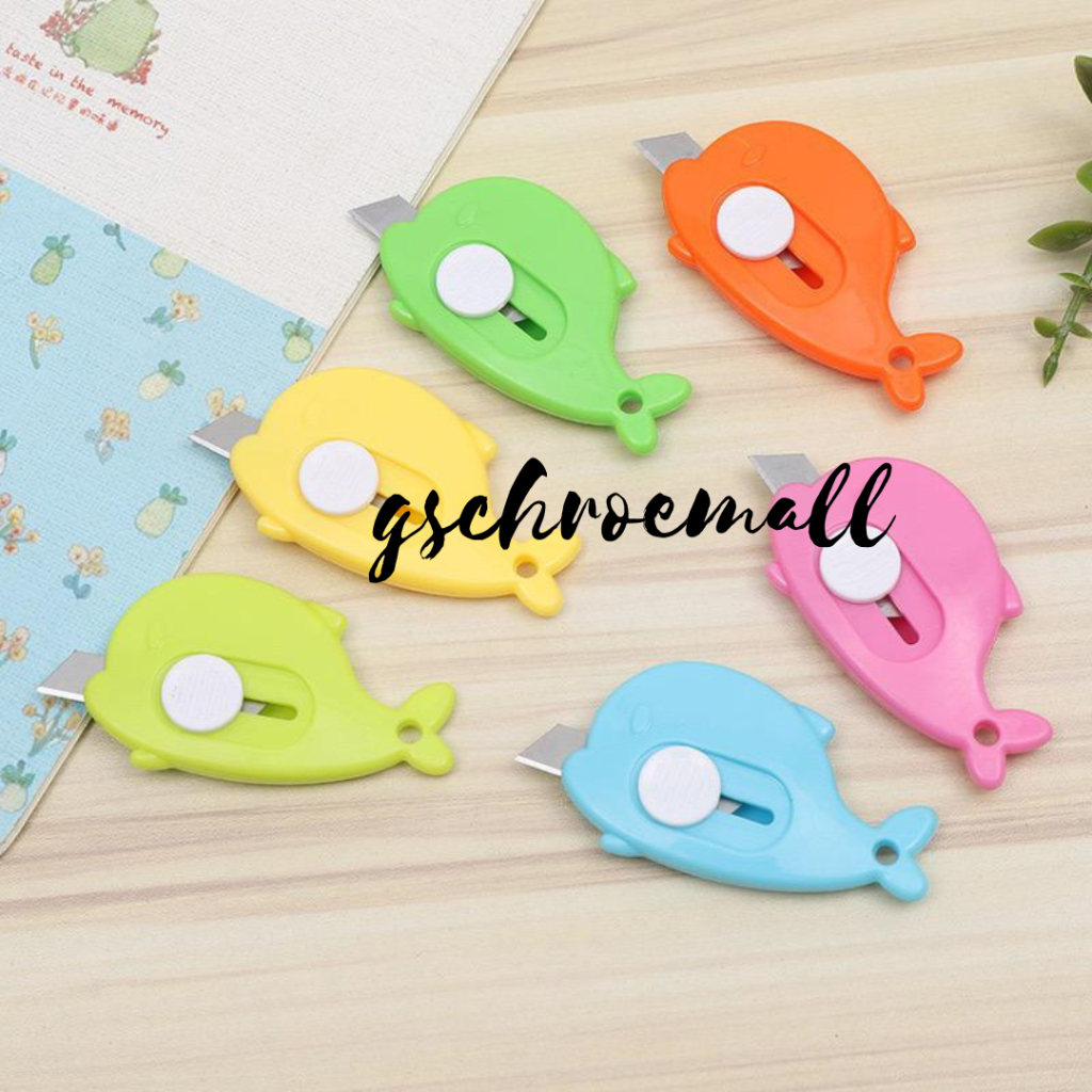 

Dolphin Pisau Kater kecil Alat Pemotong Kertas Kardus Piso Karakter|| CUTTER MINI MOTIF DOLPHIN / CUTTER MINI MODEL DOLPHIN