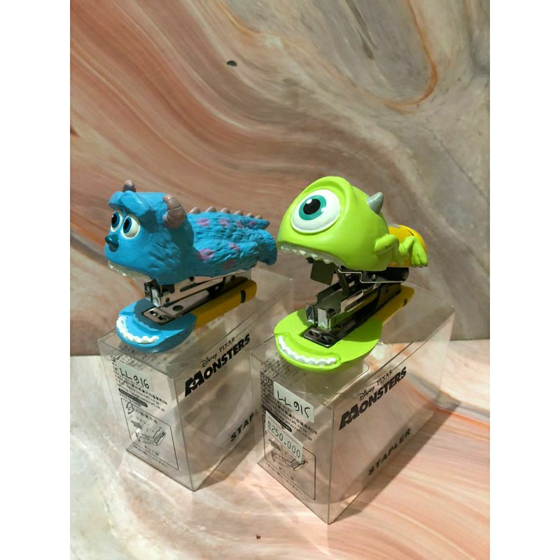 

Stapler karakter Sulley and Mike Monster Inc. (LL915-916)