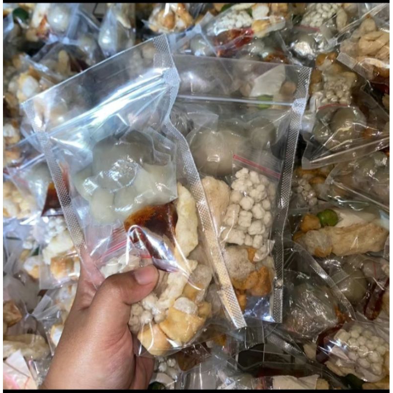 

paket hemat 5 baso Aci ayam suwir pedas